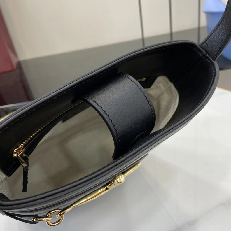Versatile Gxccx Bucket Bags 38715