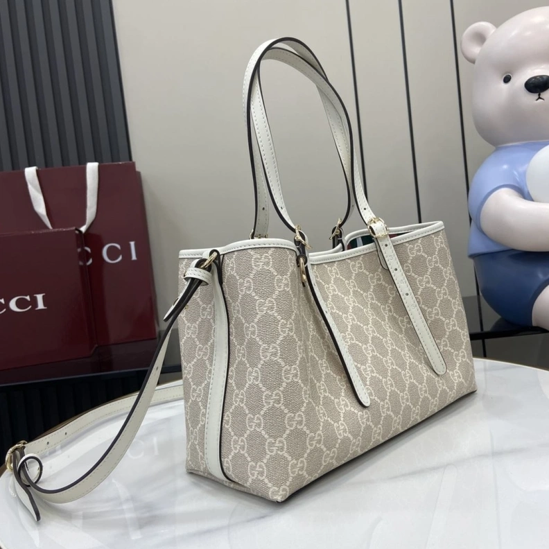 Gxccx Shopping Bags Bold 38575