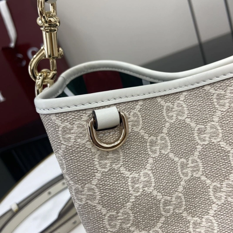 Gxccx Bucket Bags Functional 38738