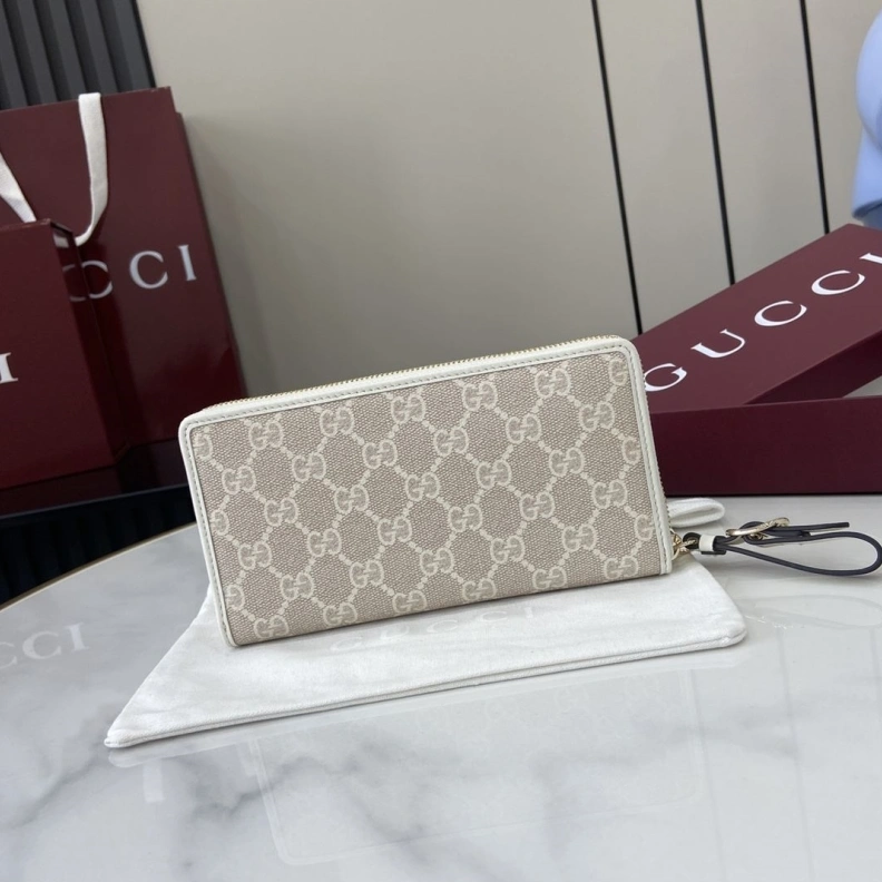 Comfortable Gxccx Wallets & Purse 38435