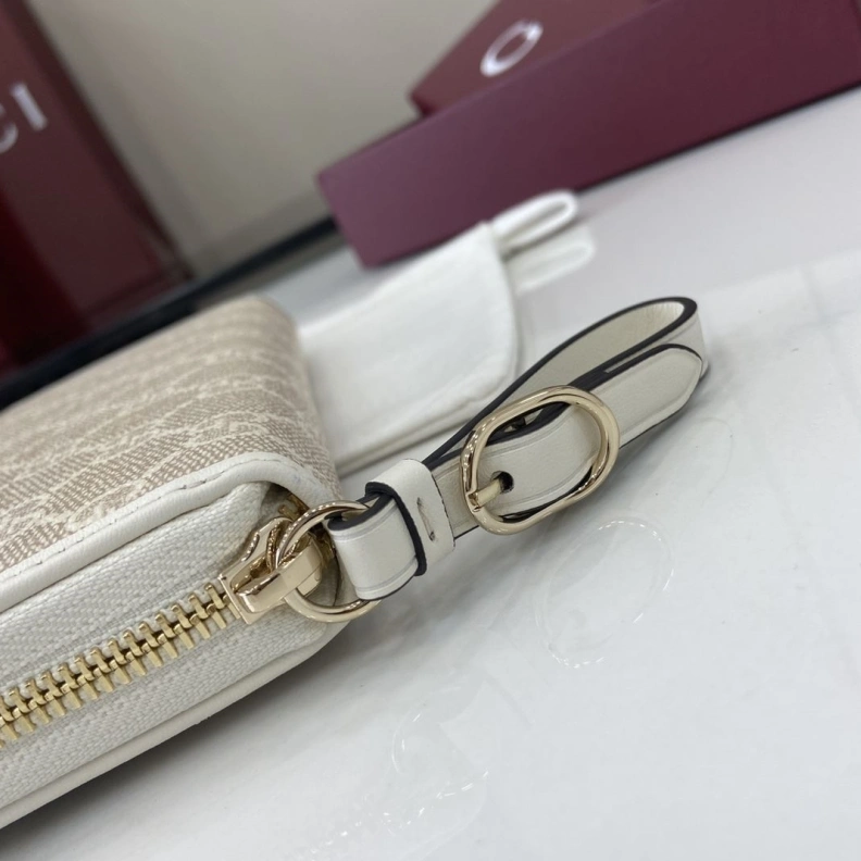 Comfortable Gxccx Wallets & Purse 38435