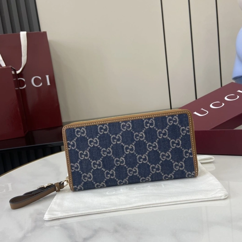Bright Gxccx Wallets & Purse 38458