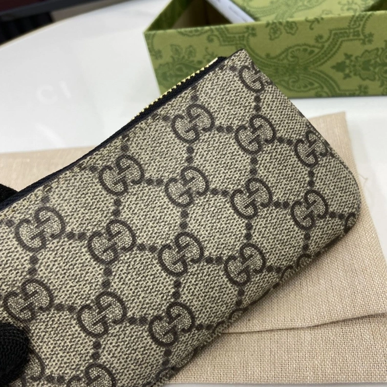 Comfortable Gxccx Wallets & Purse 38426