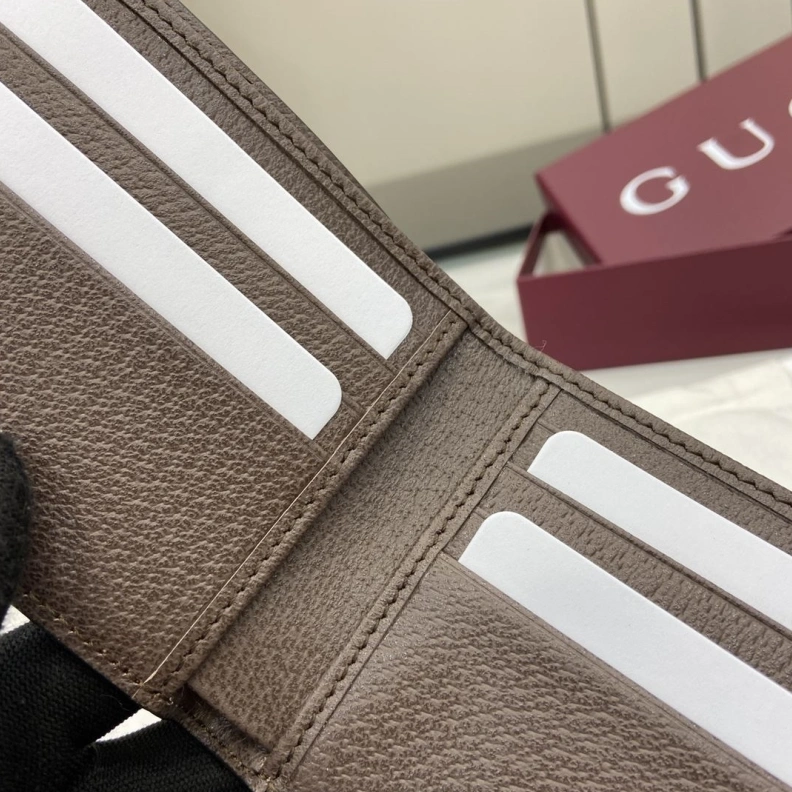 Gxccx Wallets & Purse WellDesigned 38419