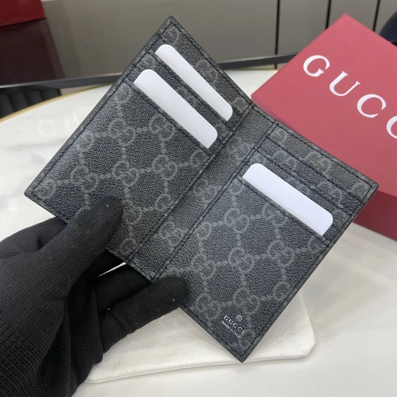 Functional Gxccx Wallets & Purse 38404