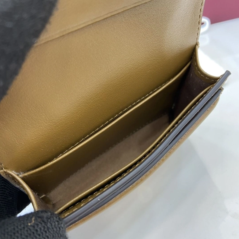 Gxccx Wallets & Purse Soft 38409