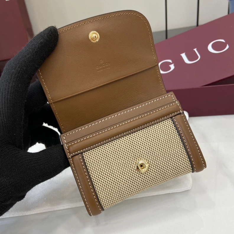 Gxccx Wallets & Purse Refined 38434