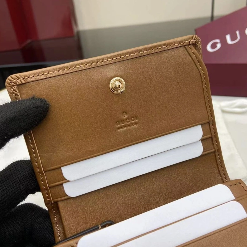 Gxccx Wallets & Purse UrbanStyle 38416