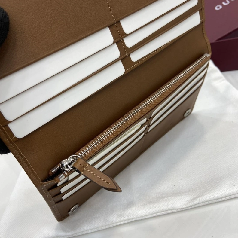 Cozy Gxccx Wallets & Purse 38383