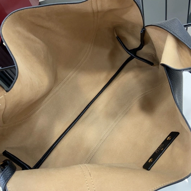 Gxccx Top Handle Bags StreetReady 38521