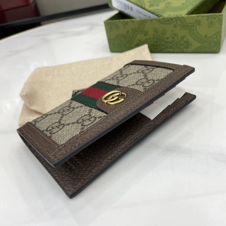 Versatile Gxccx Wallets & Purse 38381