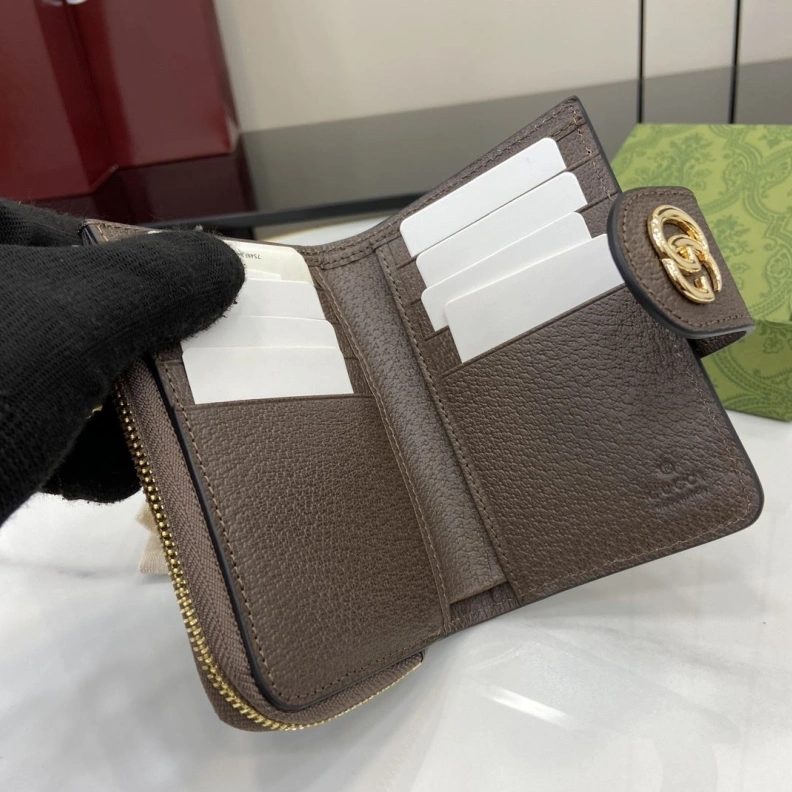 Gxccx Wallets & Purse Vibrant 38402