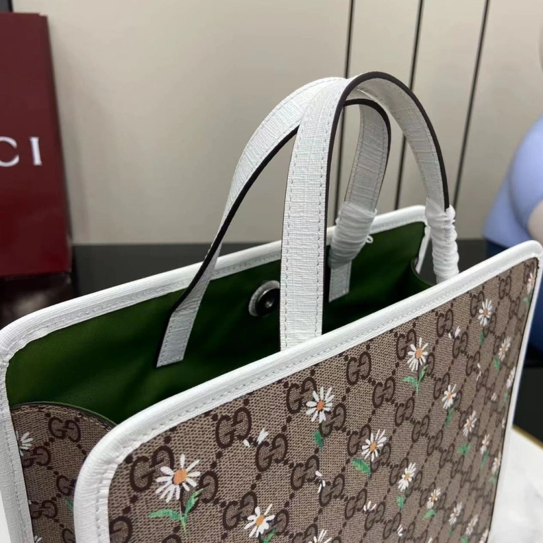 EyeCatching Gxccx Shopping Bags 38503