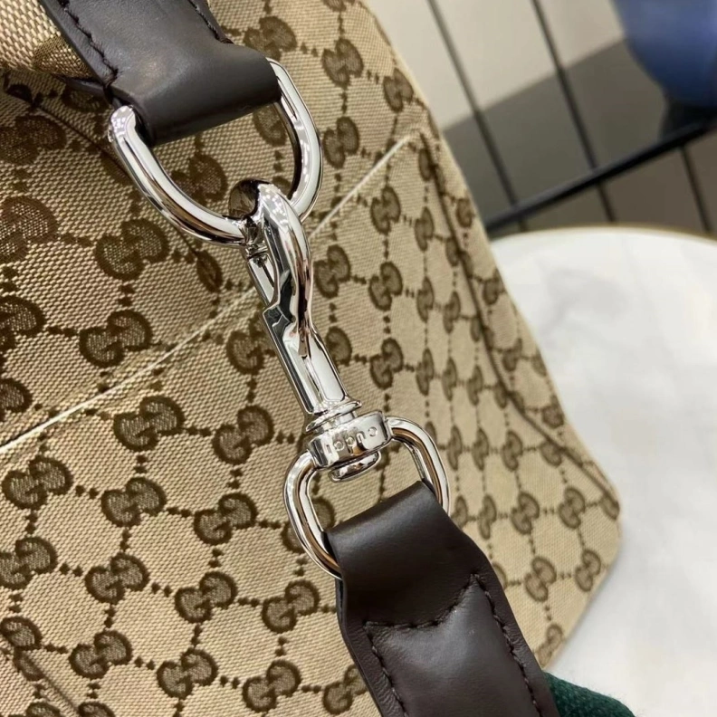 Resilient Gxccx Travel Bags 38485