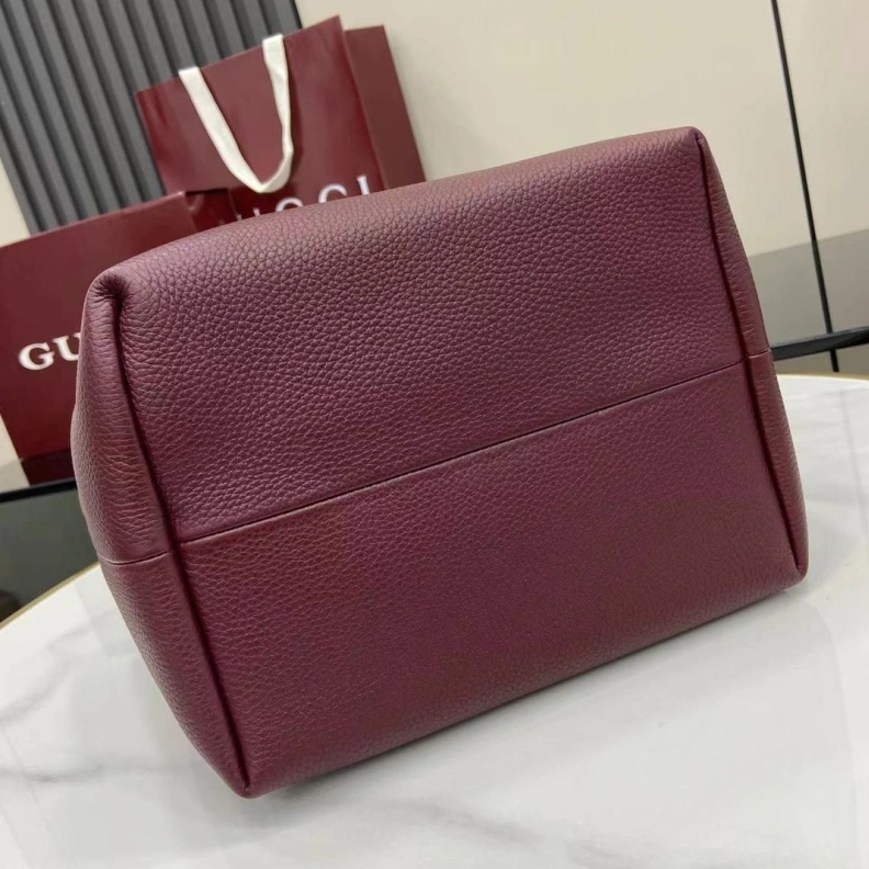 Minimalist Gxccx Shopping Bags 38497