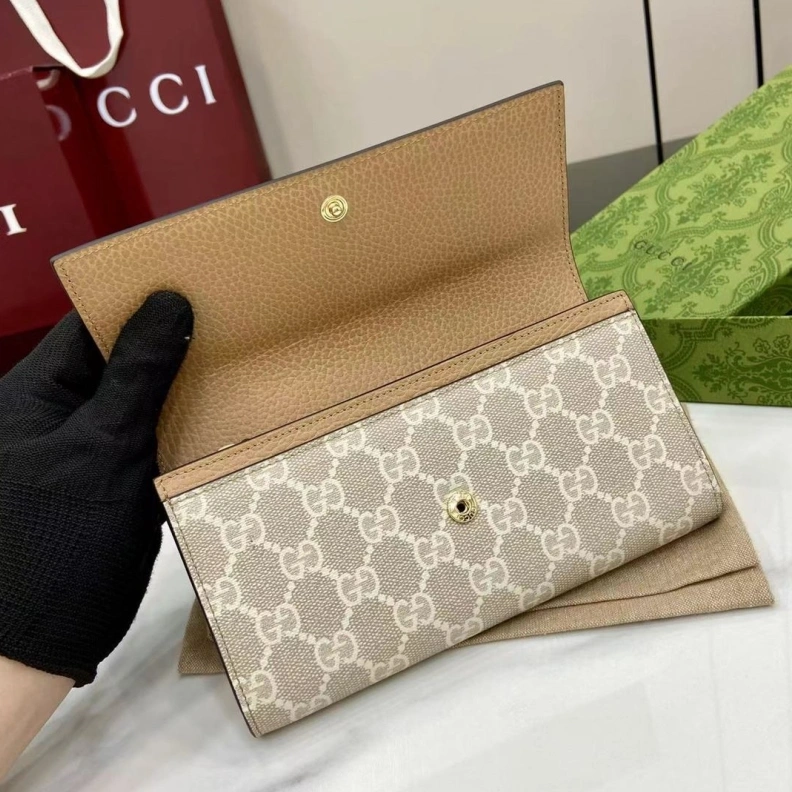 Bright Gxccx Wallets & Purse 38385