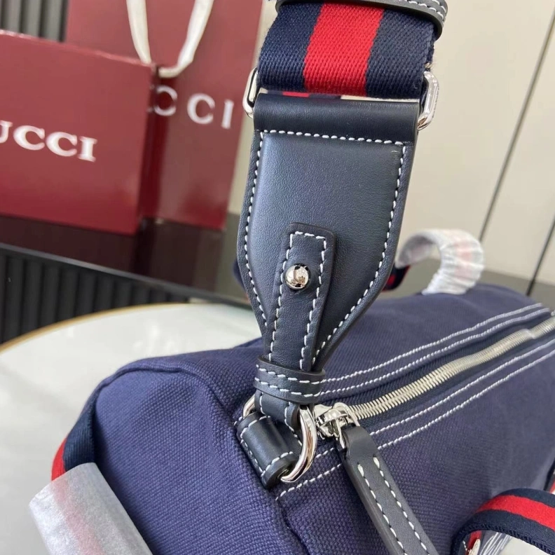 Refined Gxccx Travel Bags 38482