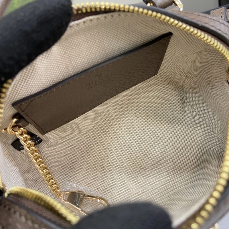 Resilient Gxccx Speedy Bags 48797