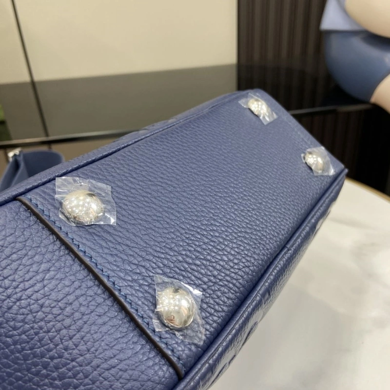 Gxccx Clutch Bags Affordable 48933