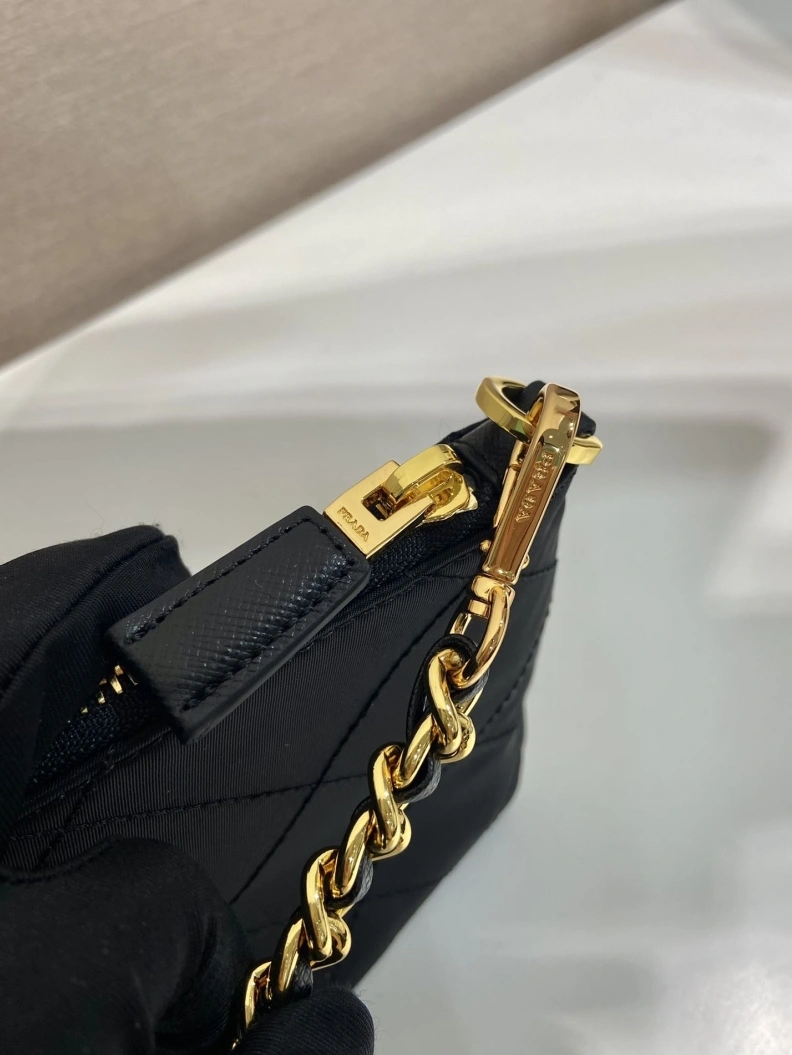 Unique Prxdx Top Handle Bags 55532