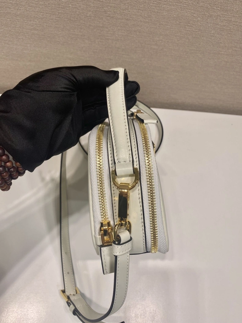 WellDesigned Prxdx Top Handle Bags 55550
