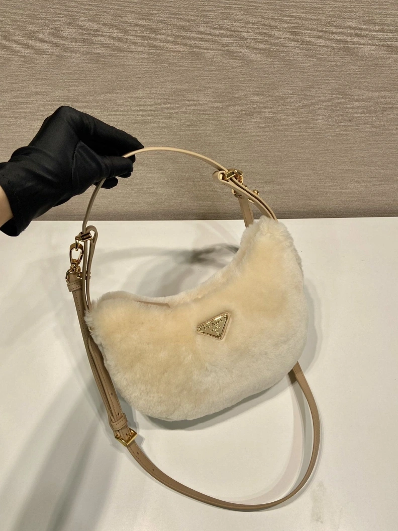 Unique Prxdx Top Handle Bags 55536