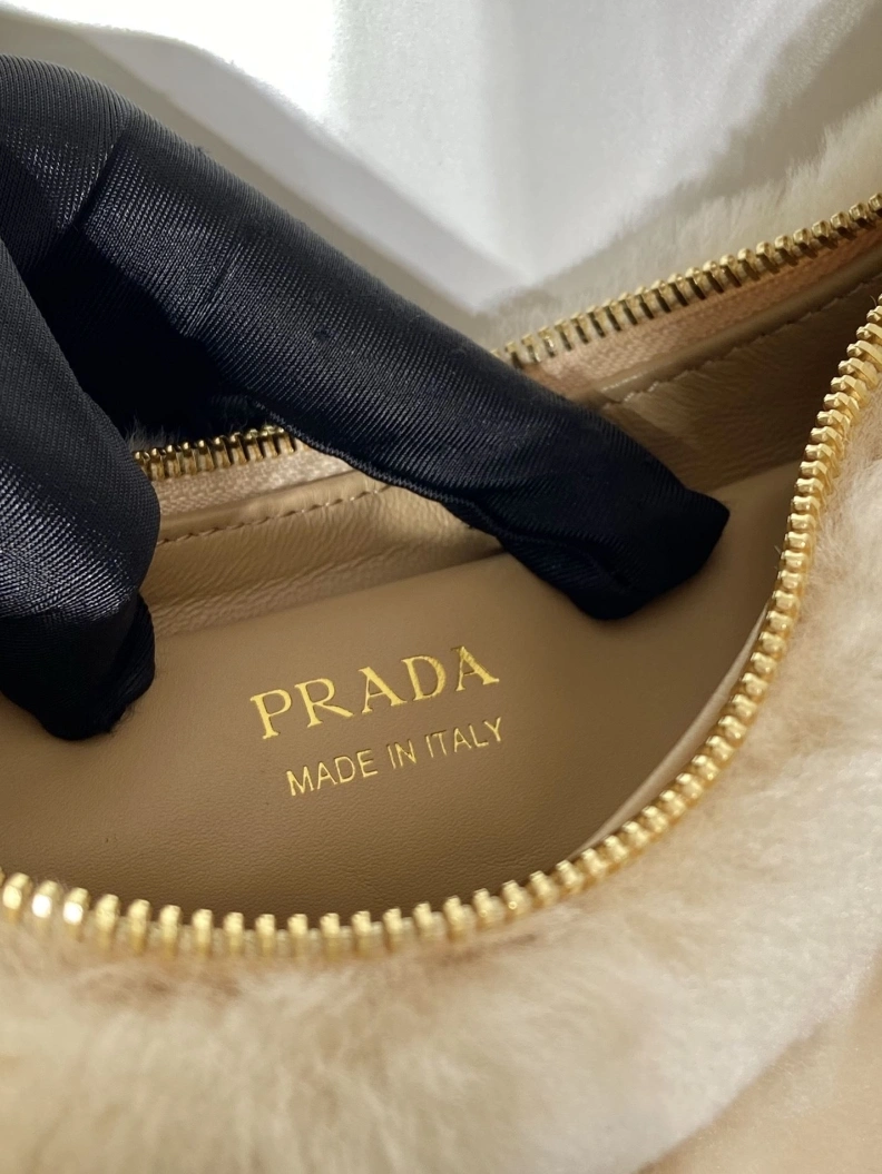 Unique Prxdx Top Handle Bags 55536