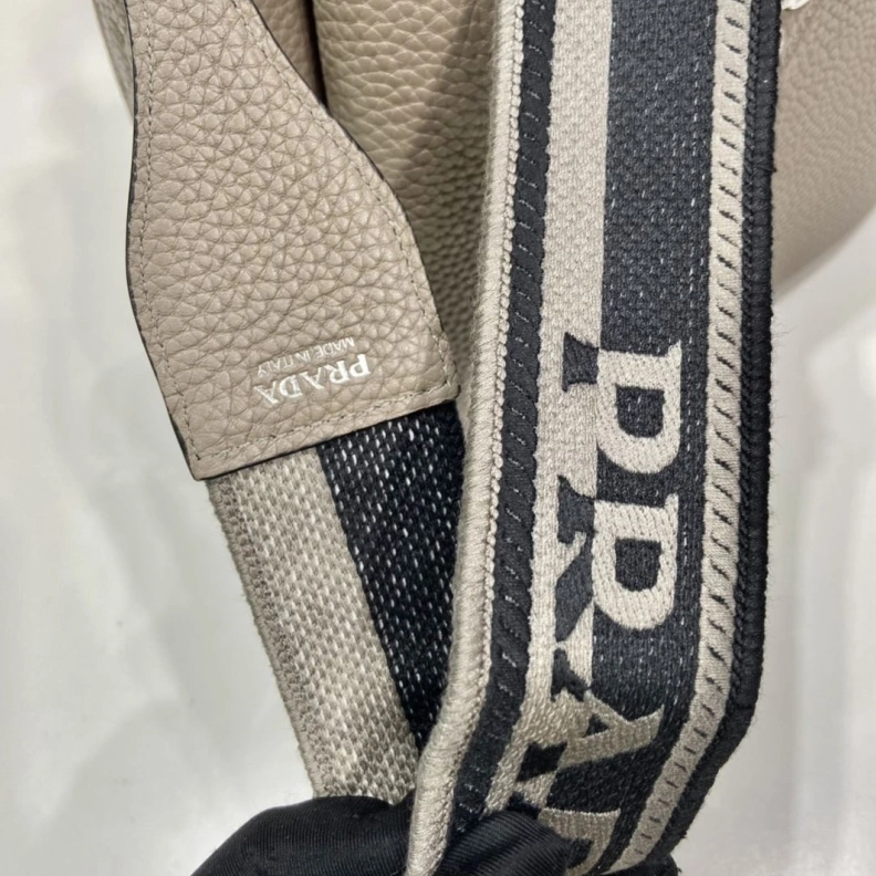 Resilient Prxdx Top Handle Bags 55496