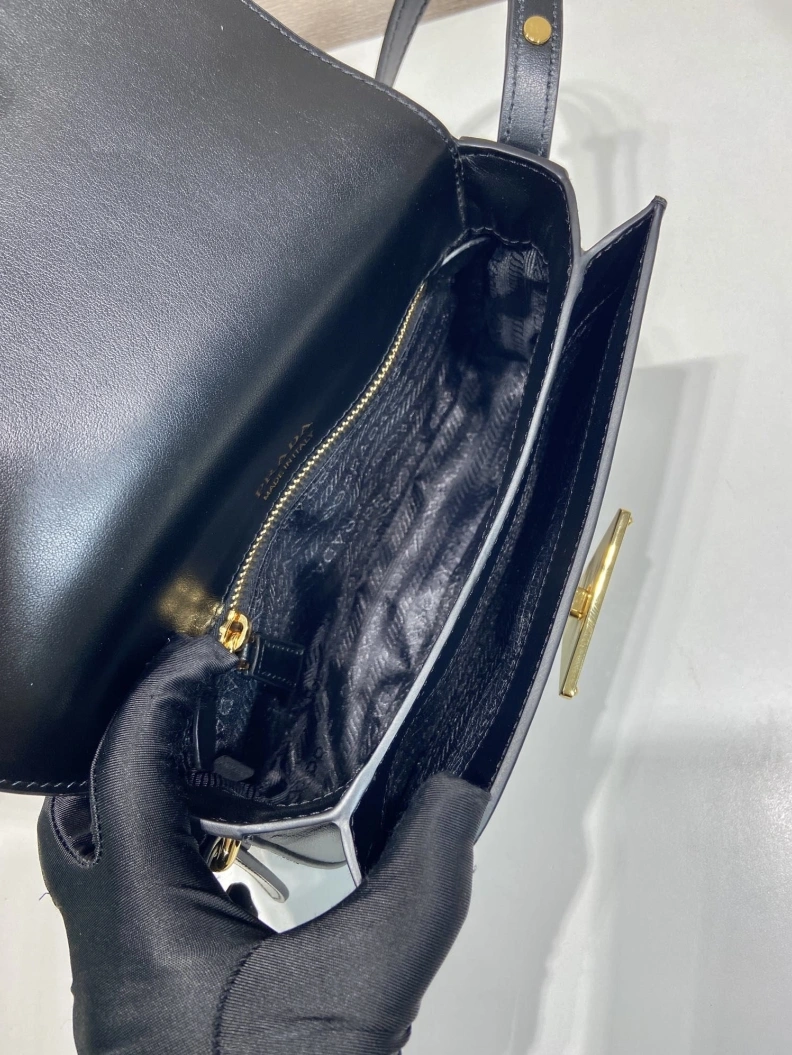Prxdx Top Handle Bags Compact 55445