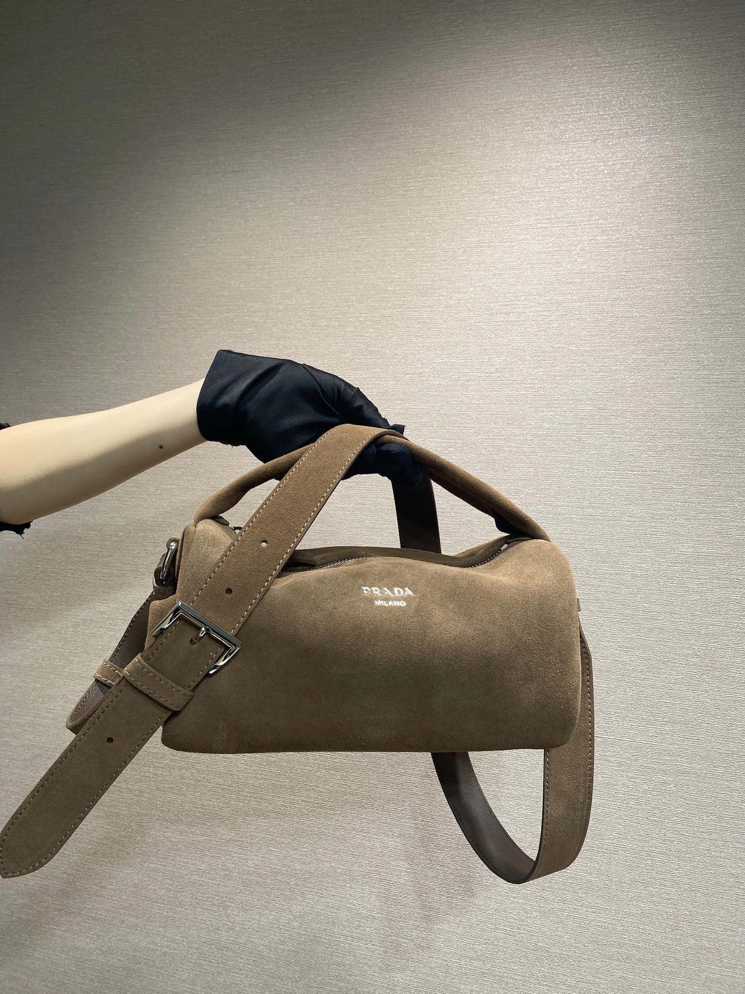 Unique Prxdx Top Handle Bags 55024
