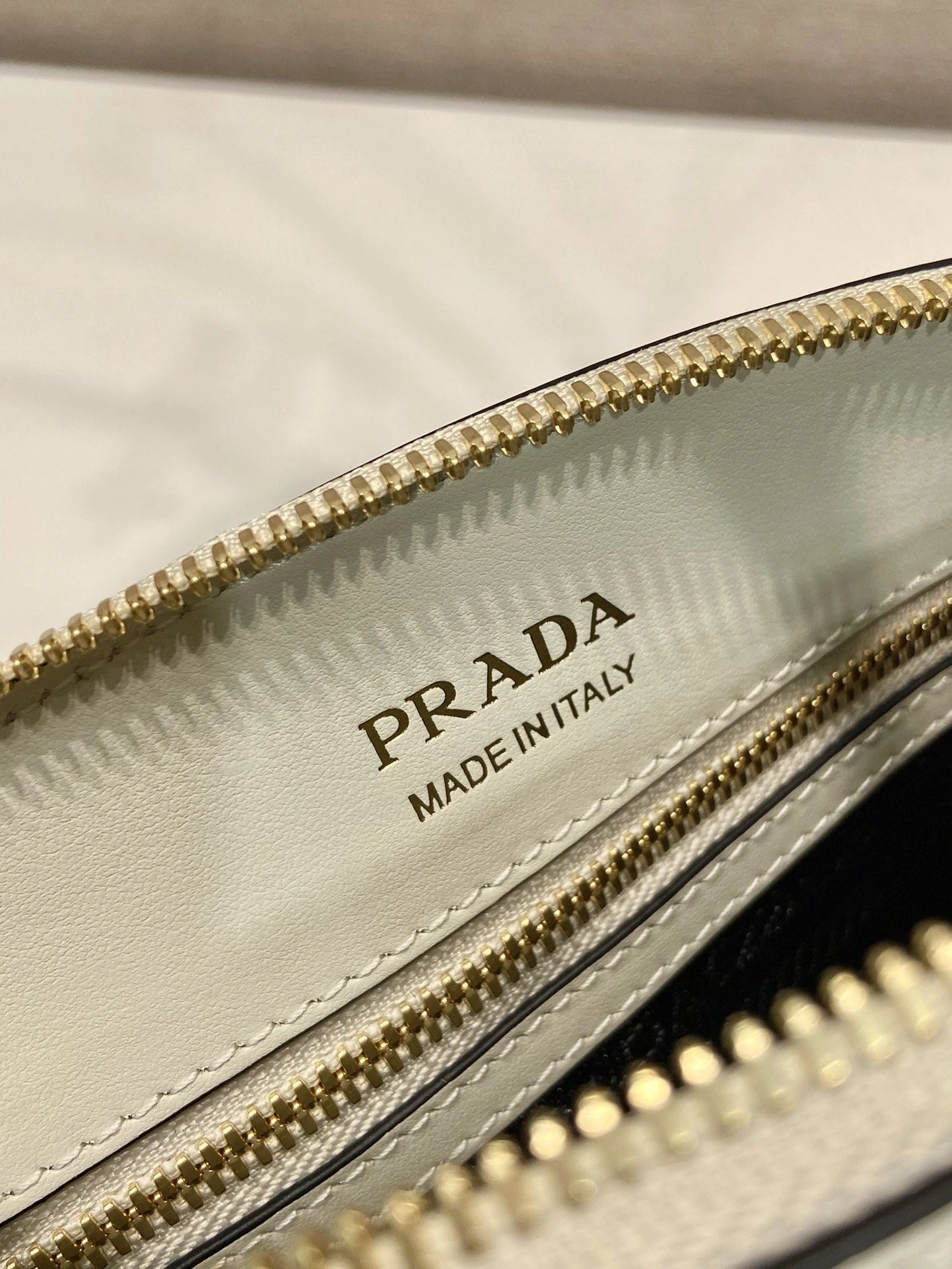 UrbanStyle Prxdx Top Handle Bags 55026
