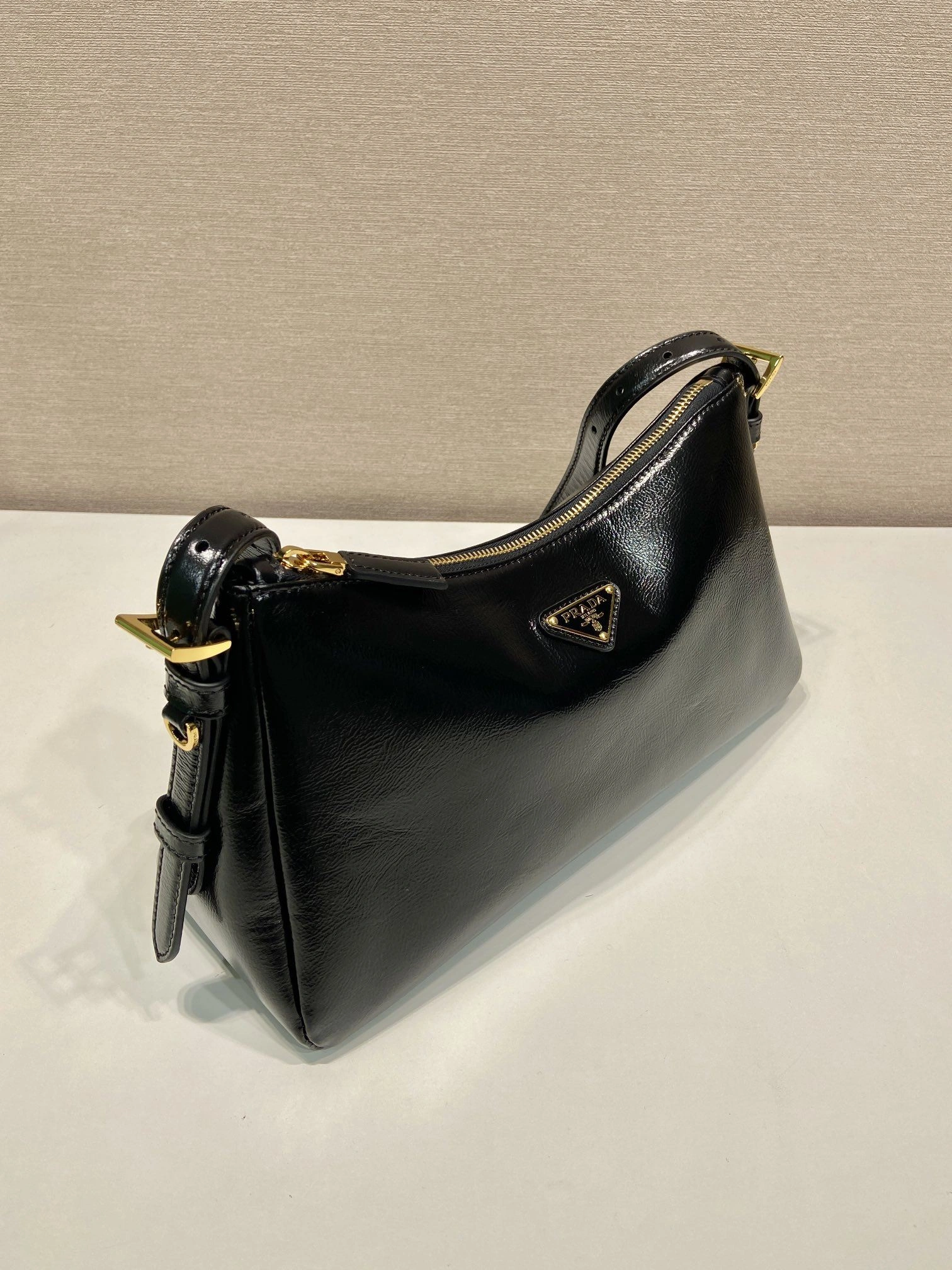 Flexible Prxdx Top Handle Bags 54979