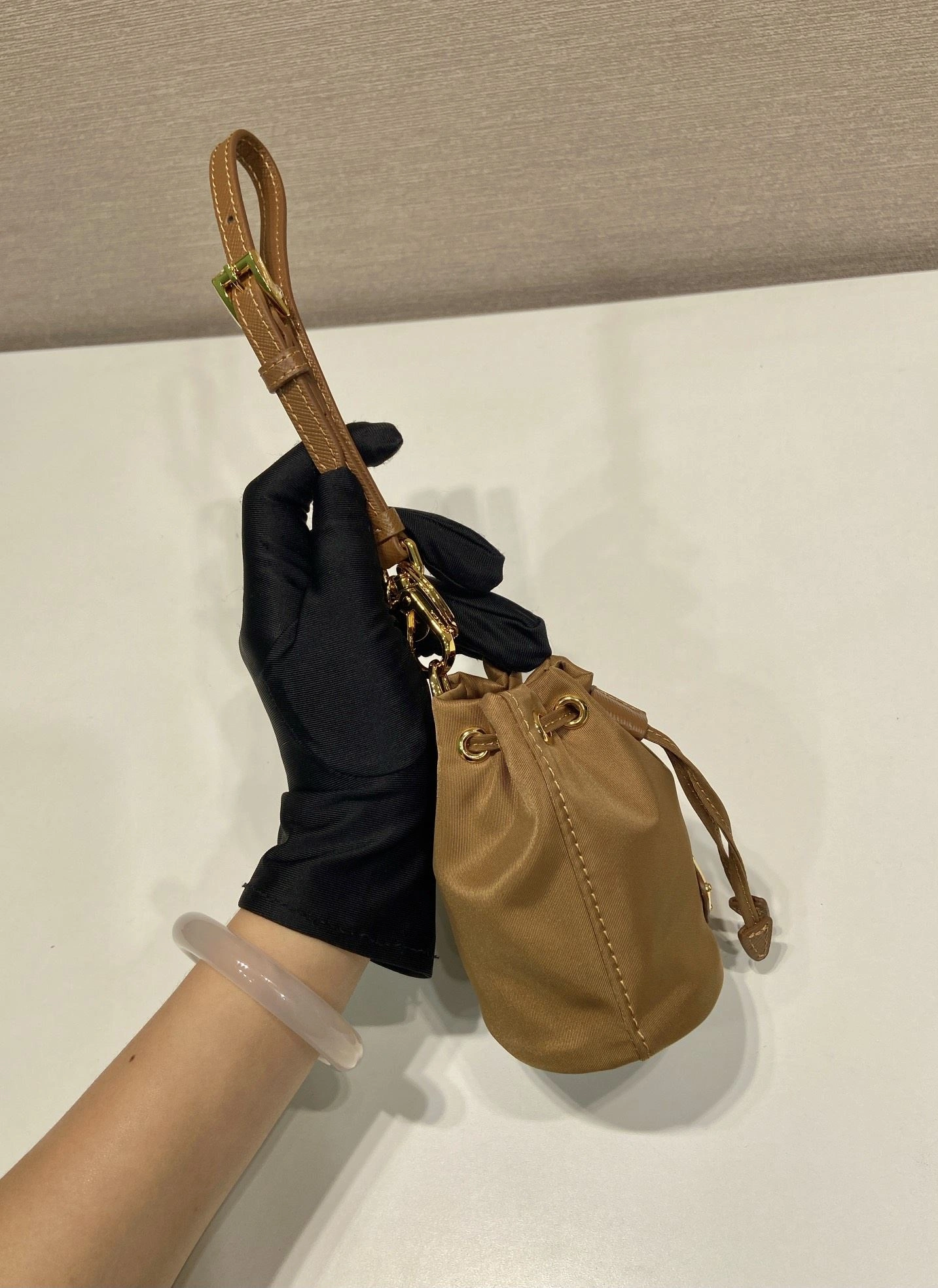 NewStyle Prxdx Bucket Bags 55318