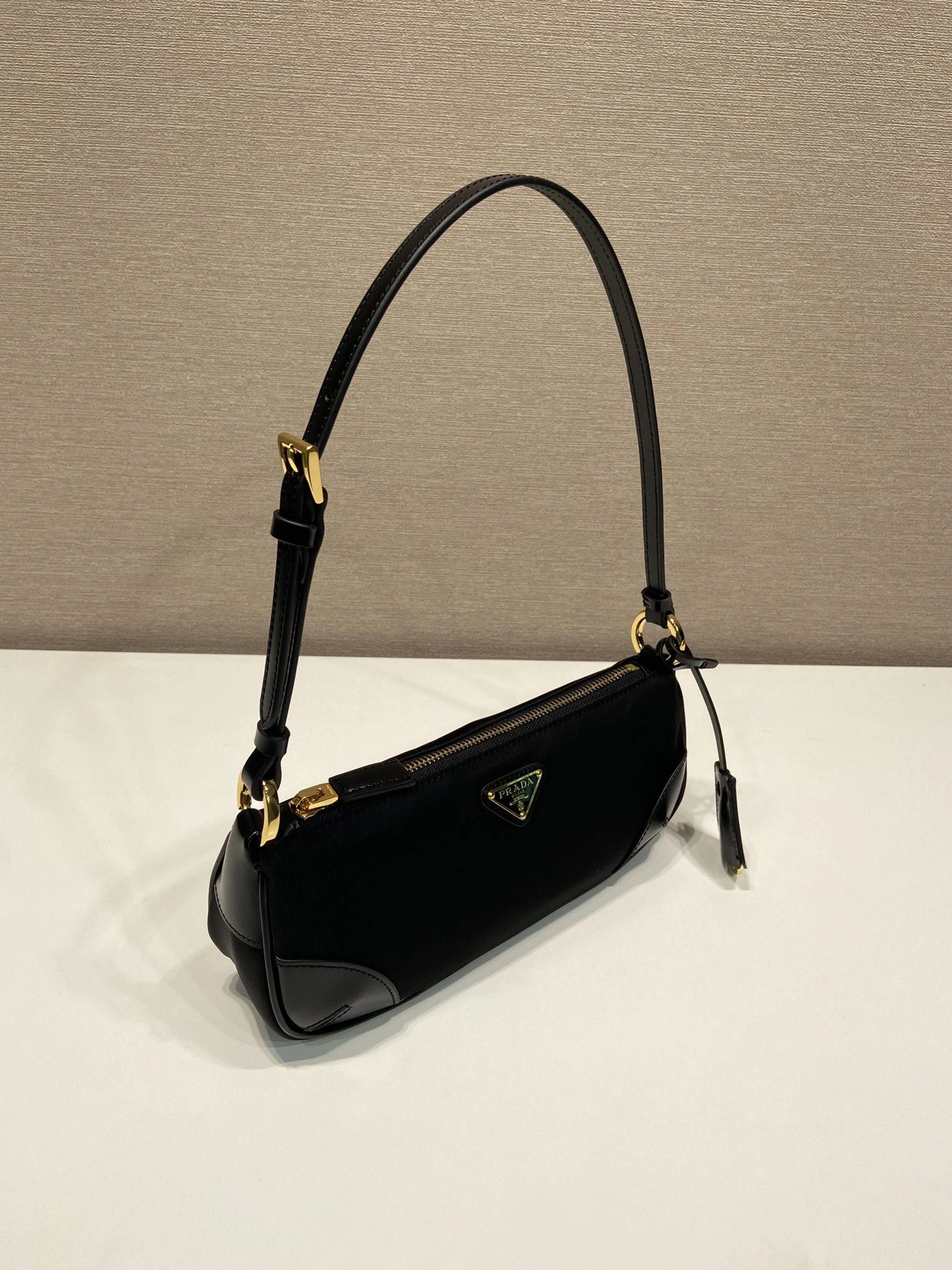 Sleek Prxdx Top Handle Bags 54925