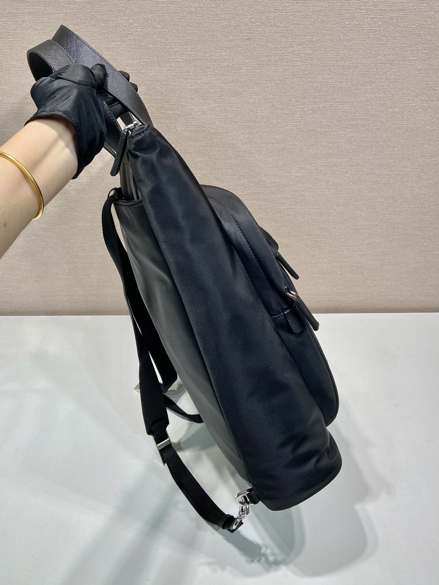 Resilient Prxdx Top Handle Bags 54945