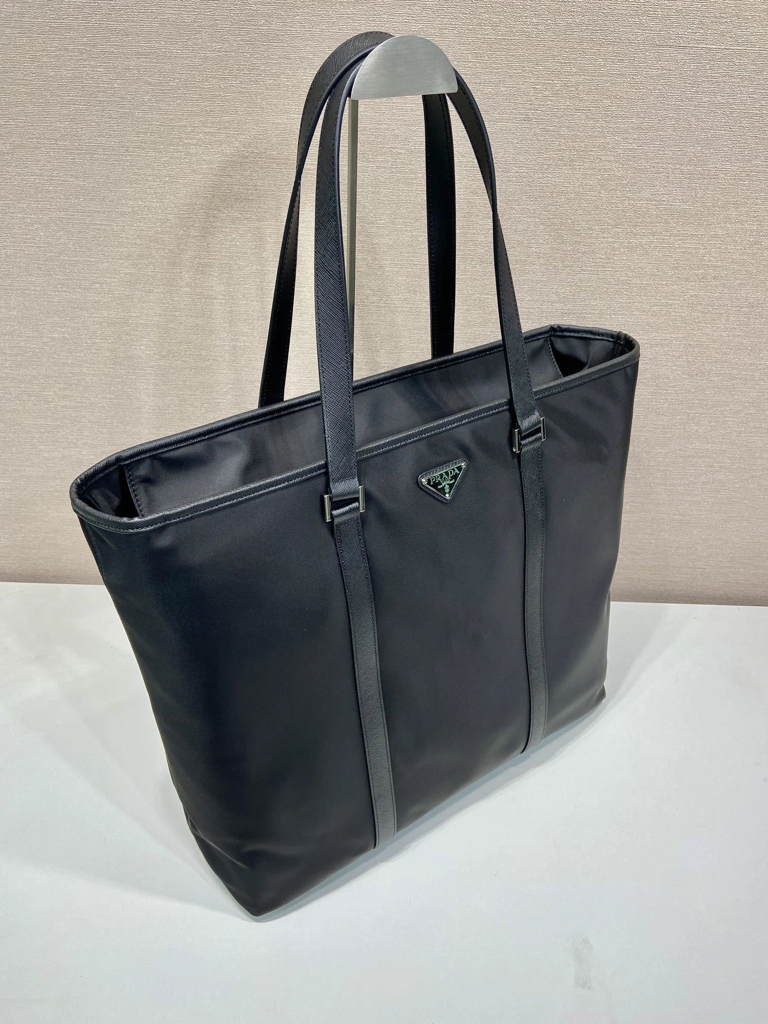 Bold Prxdx Shopping Bags 55095