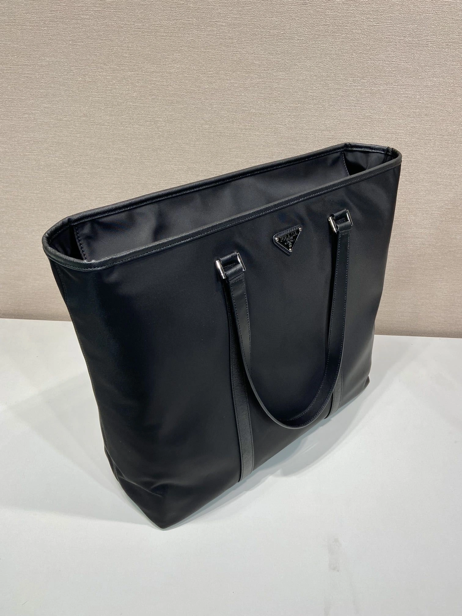 Bold Prxdx Shopping Bags 55095