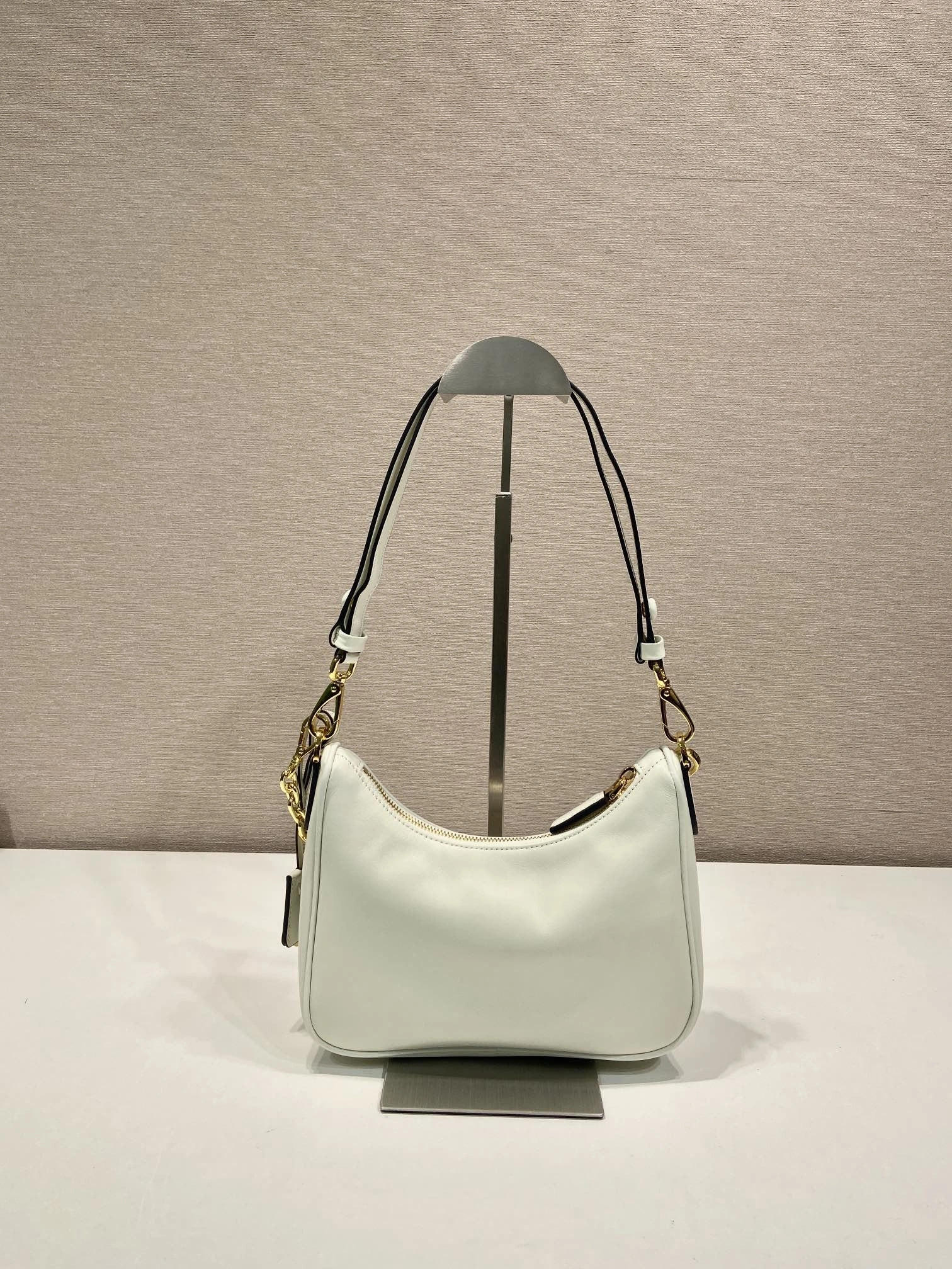 Fashionable Prxdx Top Handle Bags 54950
