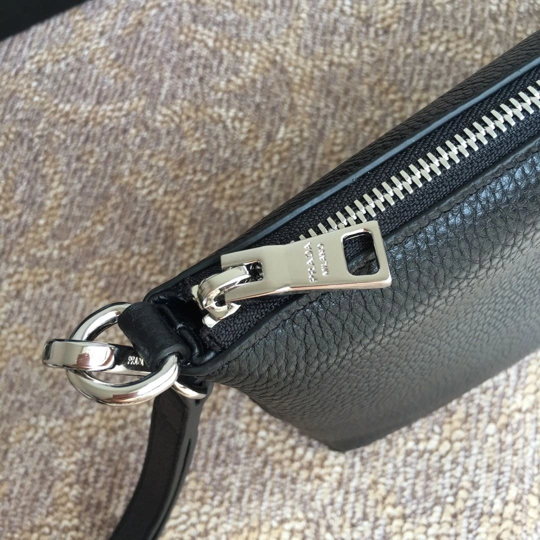 Fashionable Prxdx Clutch Bags 55303