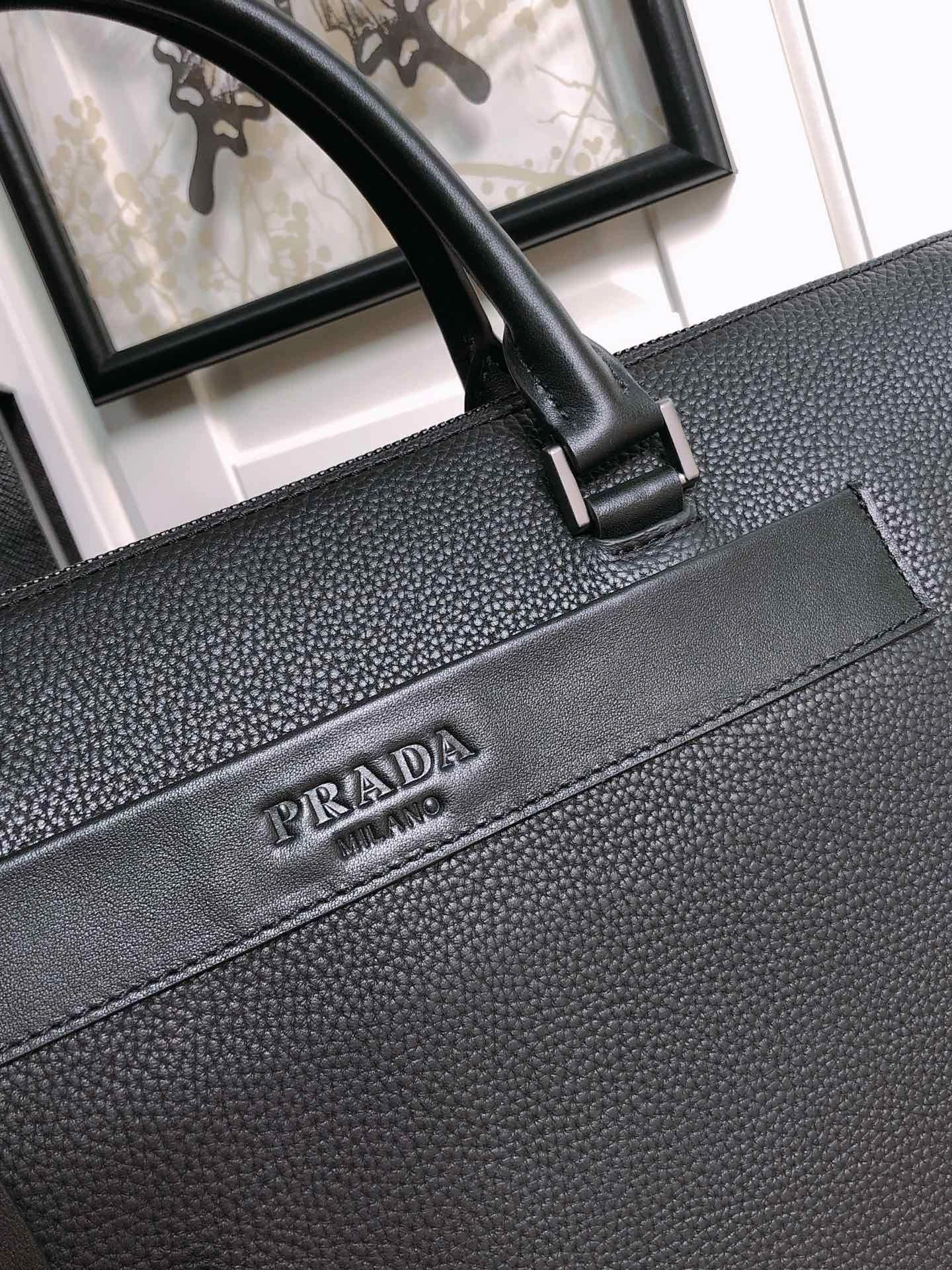Sophisticated Prxdx Briefcase 55355