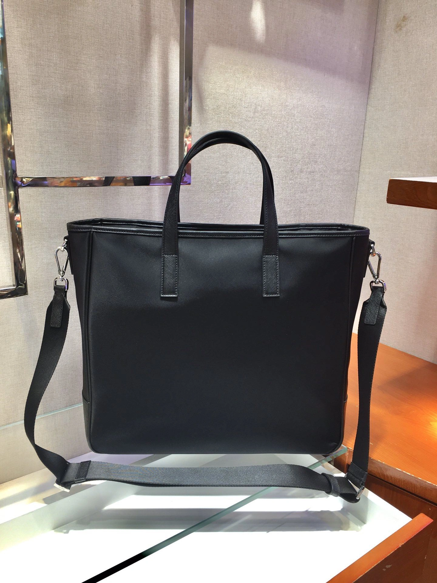 Stylish Prxdx Briefcase 55371