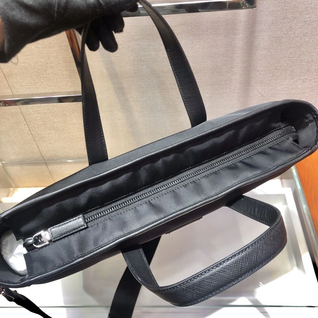 Stylish Prxdx Briefcase 55371