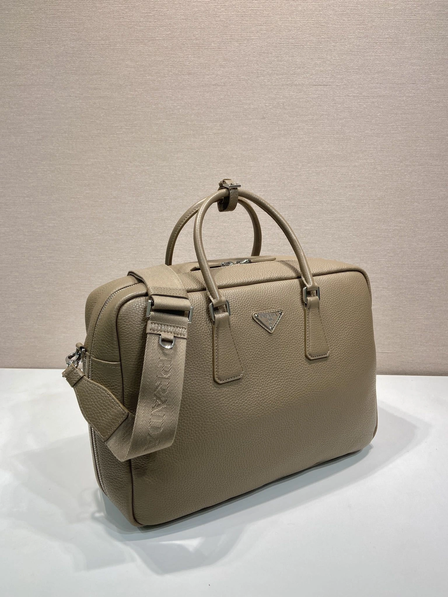 Breathable Prxdx Briefcase 55370