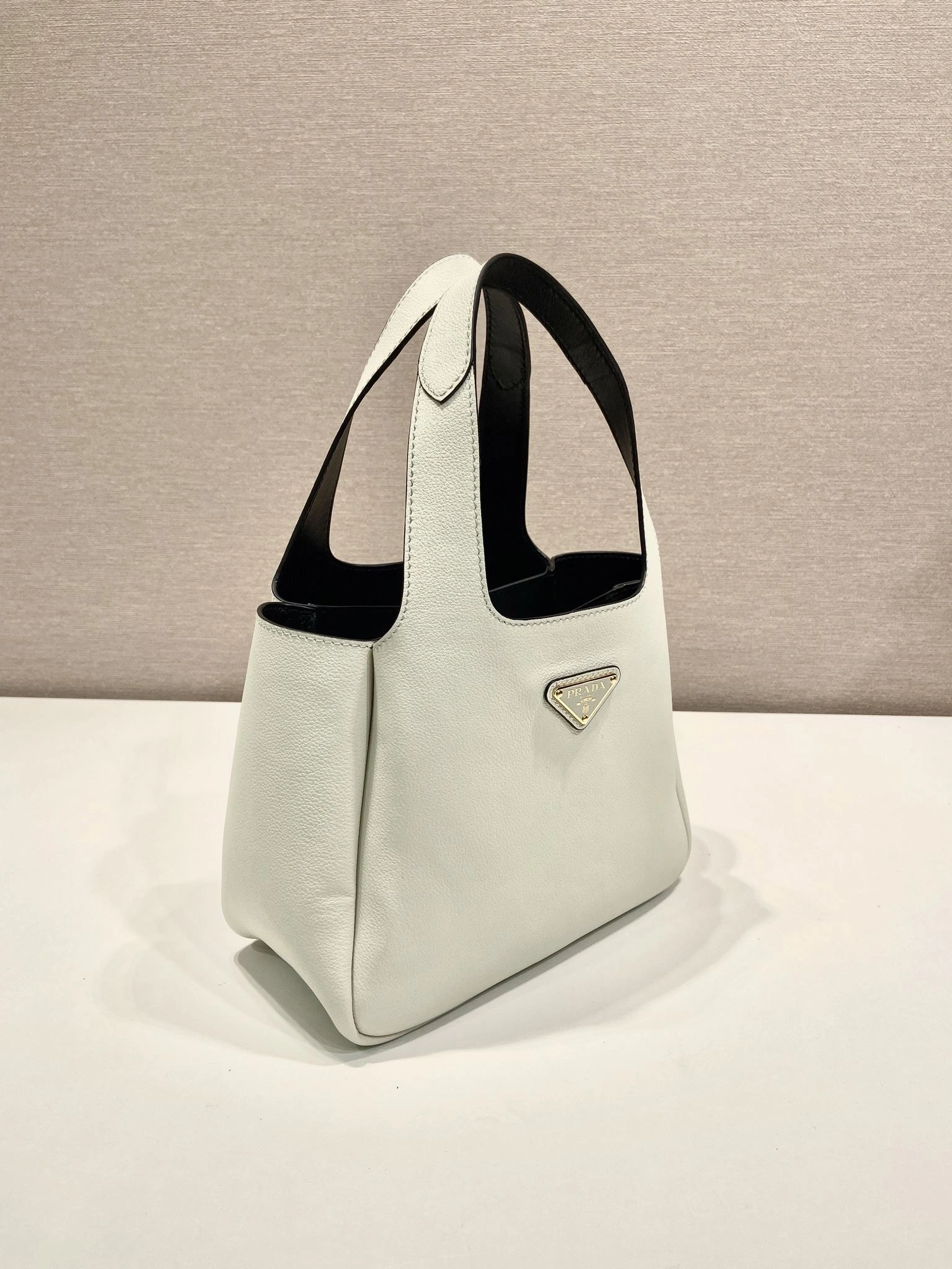 Resilient Prxdx Bucket Bags 55335
