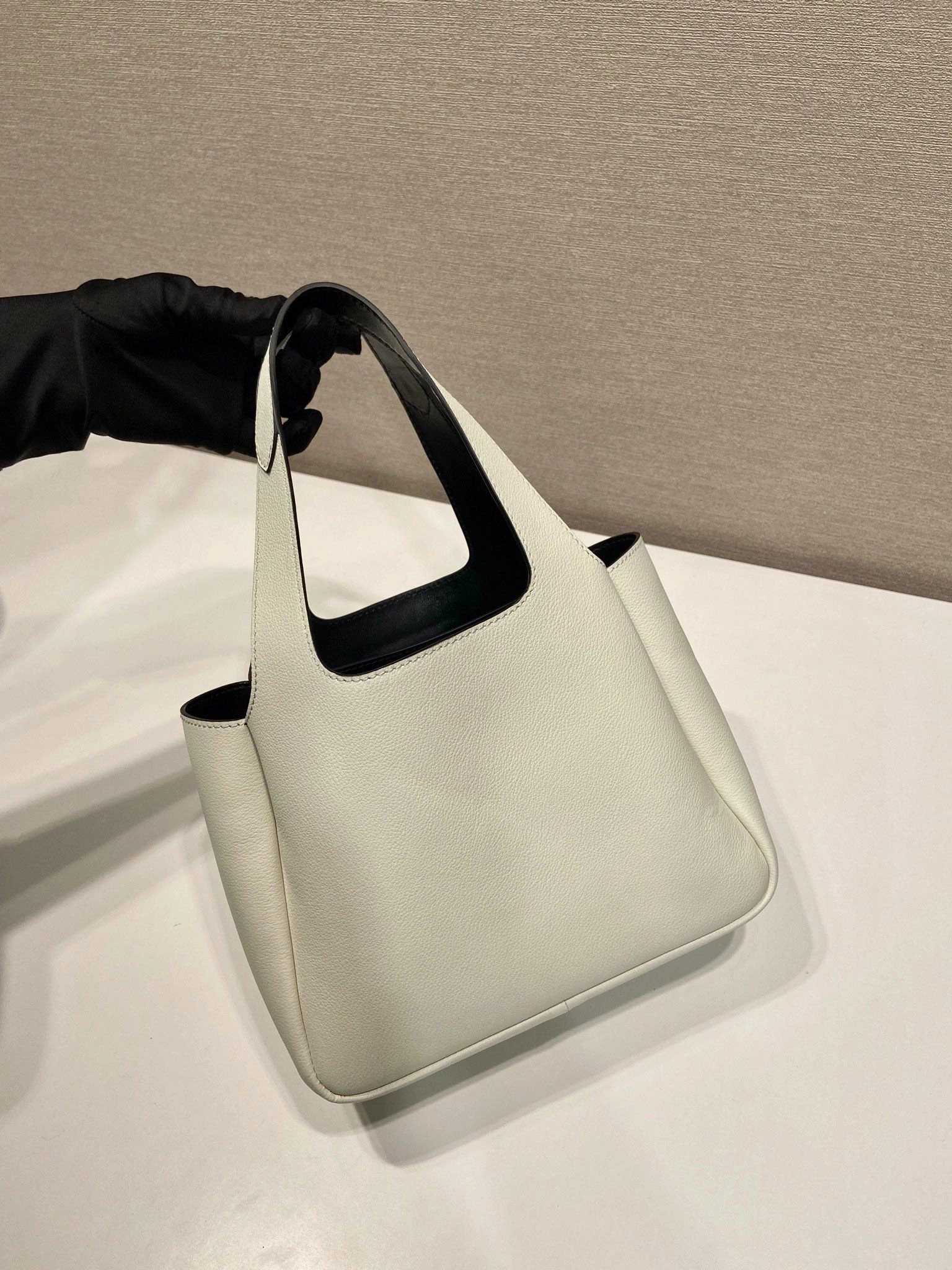Resilient Prxdx Bucket Bags 55335