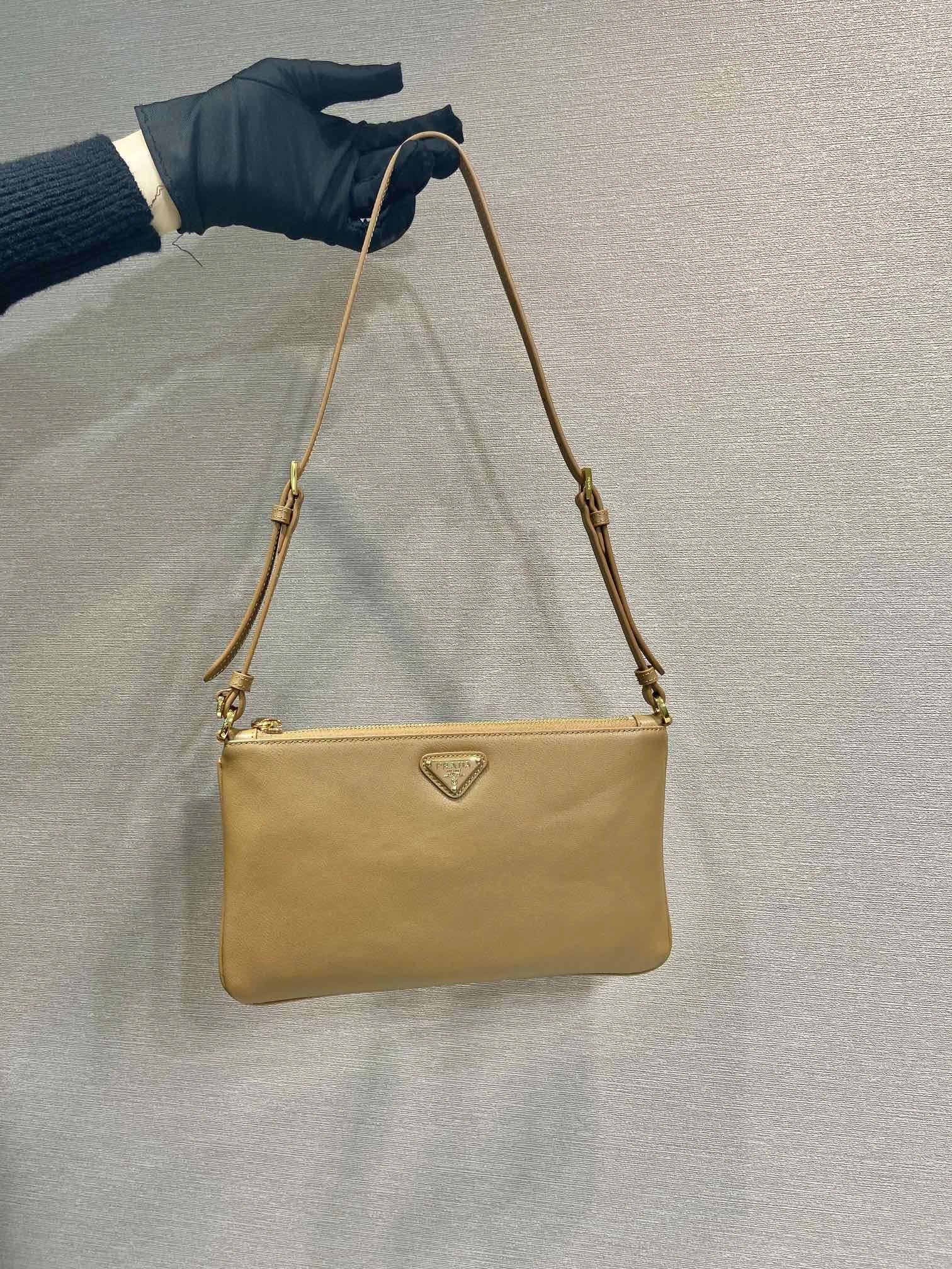 Classic Prxdx Top Handle Bags 54911