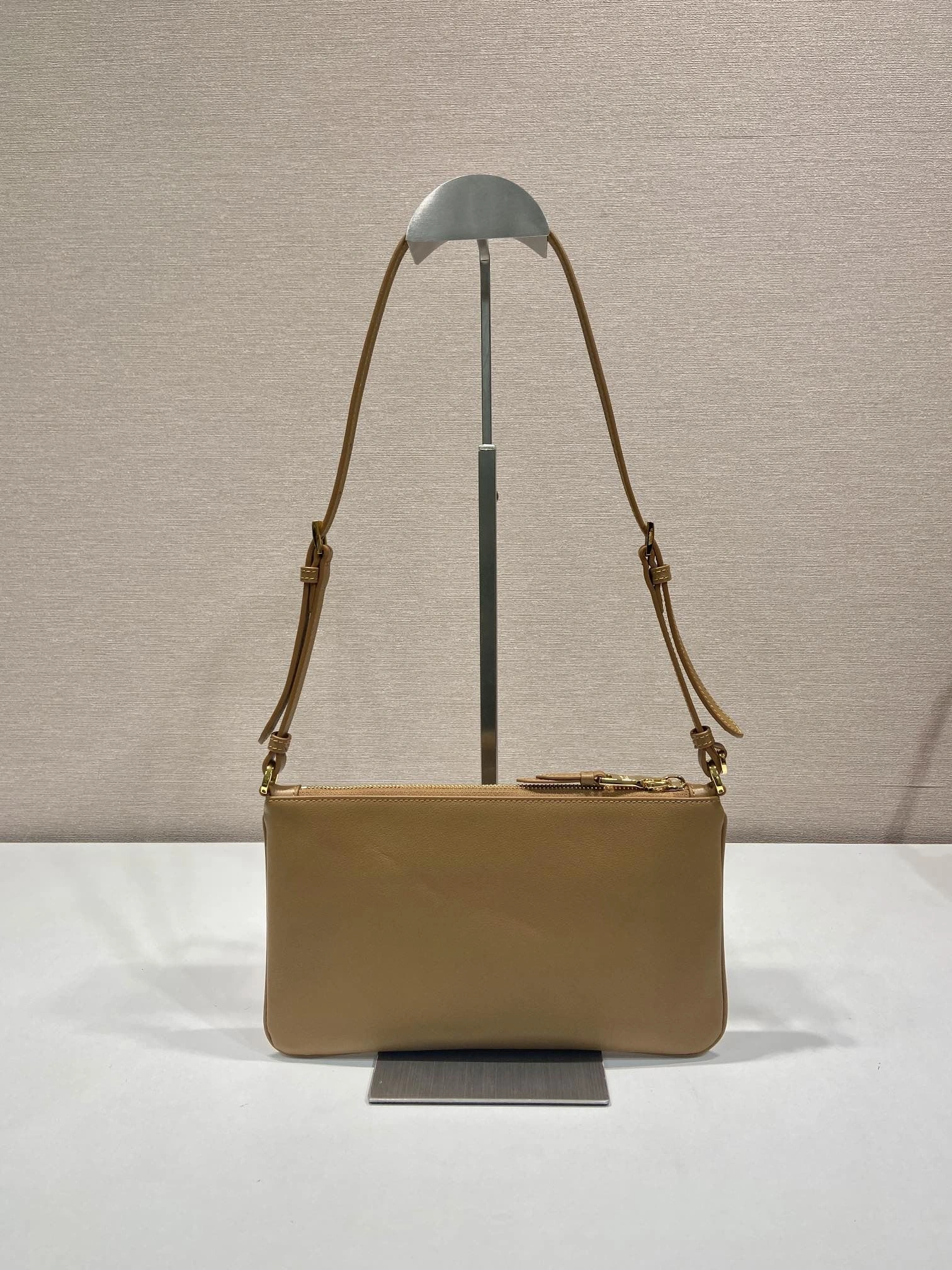 Classic Prxdx Top Handle Bags 54911