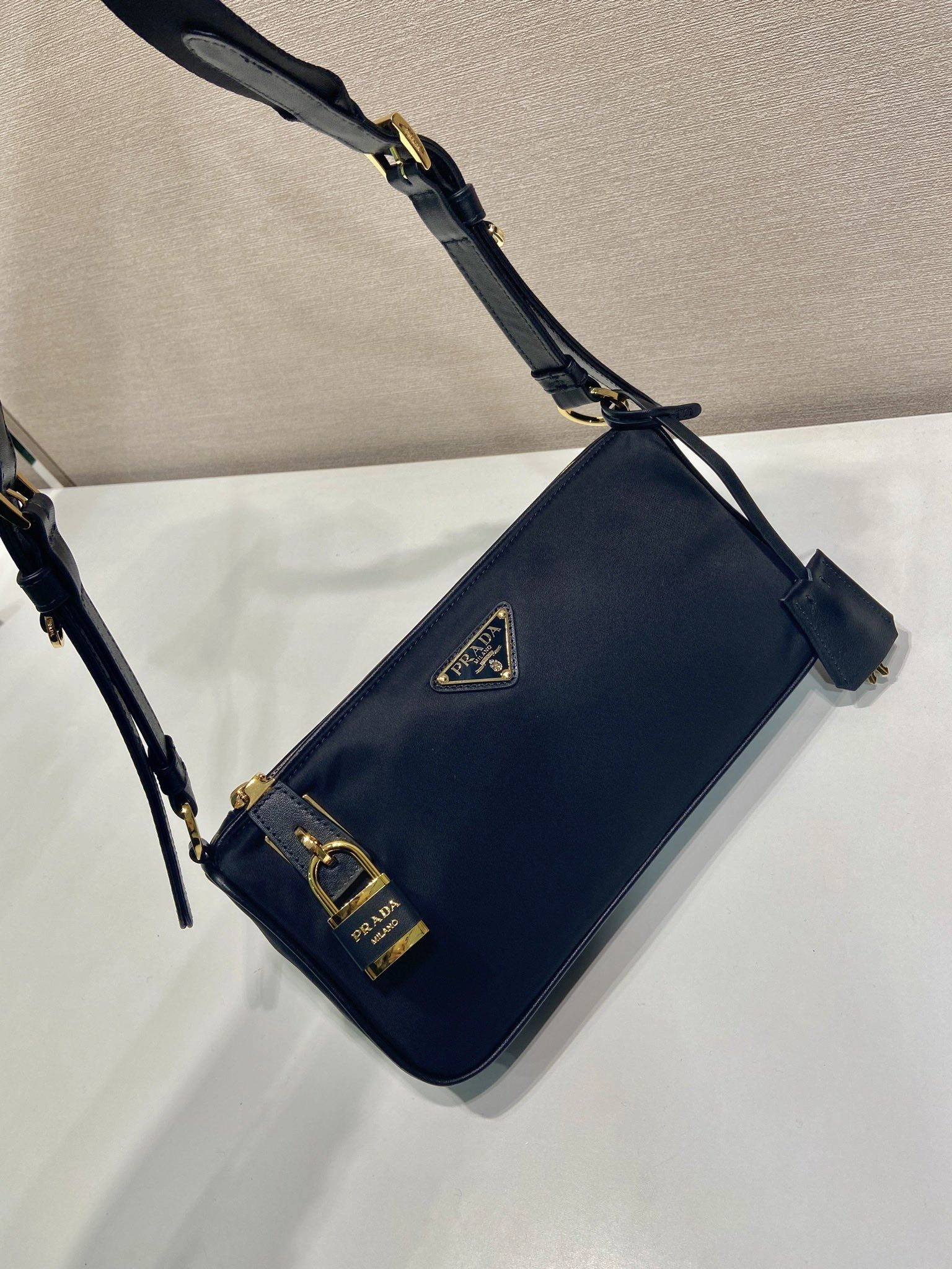 Durable Prxdx Satchel Bags 55140