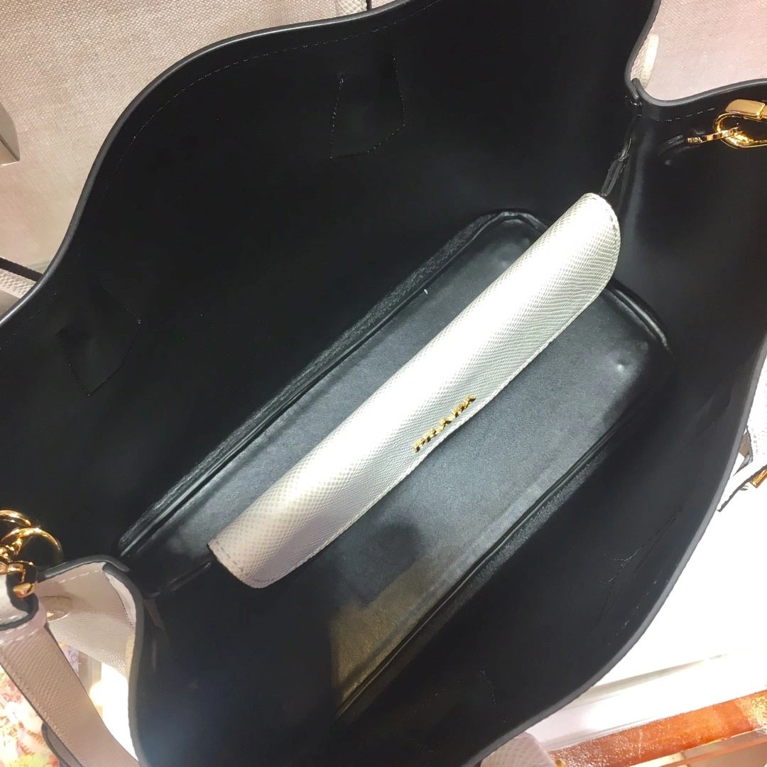Classic Prxdx Shopping Bags 55081