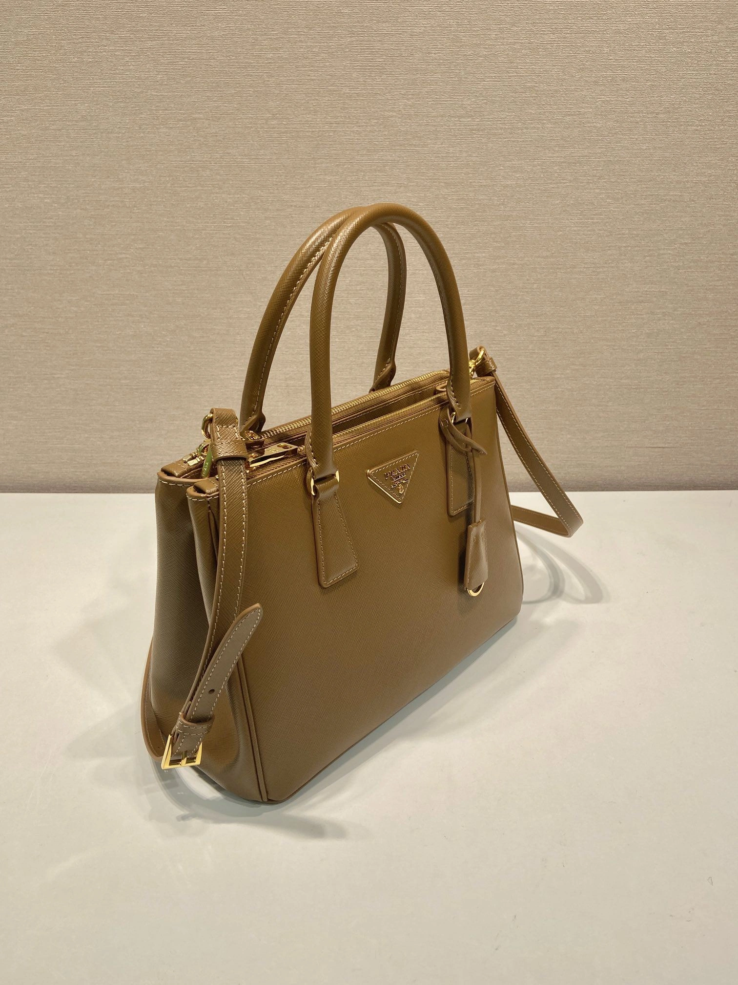 EyeCatching Prxdx Top Handle Bags 54855